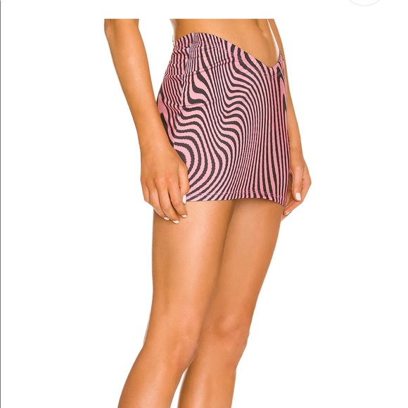 X REVOLVE Skirt in Pink XS - Picture 2 of 5